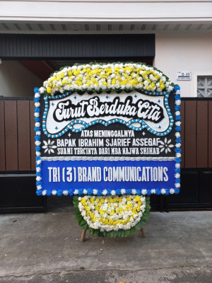 Papan Bunga Duka di Iwur